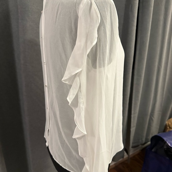 Zara White Ruffled Blouse - Picture 5 of 6